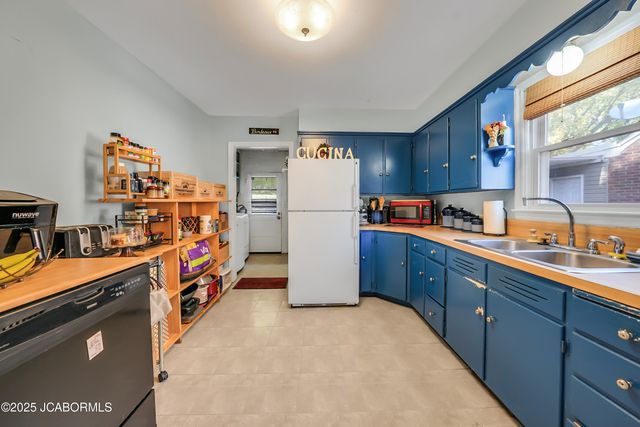 117 BOLTON DRIVE, Jefferson City, MO 65109