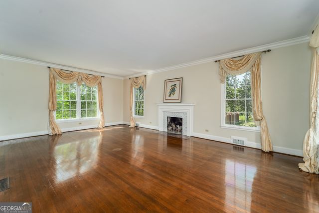 1602 Ward Street Extension W, Douglas, GA 31533