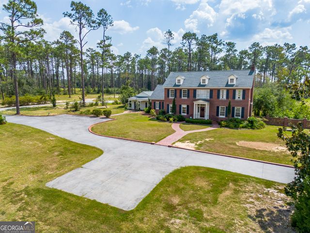 1602 Ward Street Extension W, Douglas, GA 31533