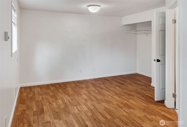2904 14th Street SE, Puyallup, WA 98374