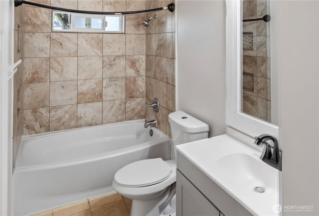 2904 14th Street SE, Puyallup, WA 98374
