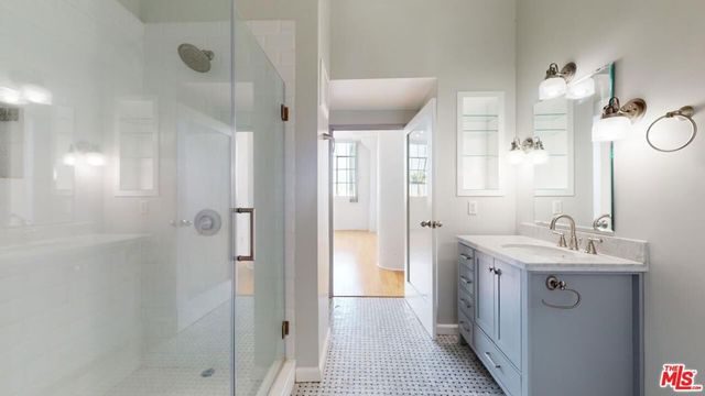 420 S San Pedro Street 421, Los Angeles, CA 90013
