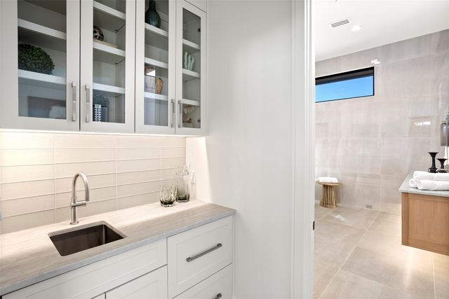 1118 Vera Court, Bartonville, TX 76226