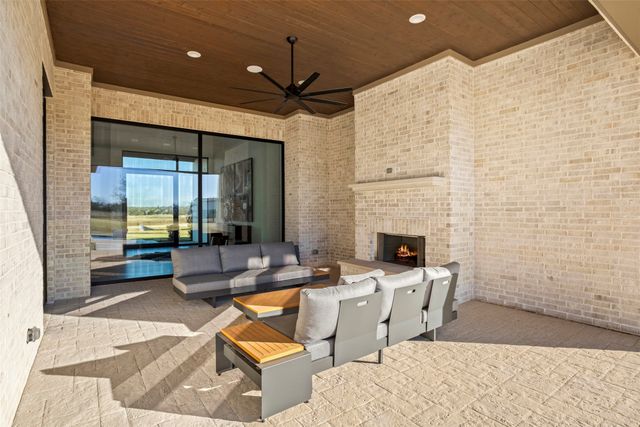 1118 Vera Court, Bartonville, TX 76226