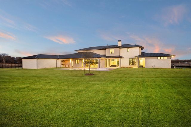 1118 Vera Court, Bartonville, TX 76226