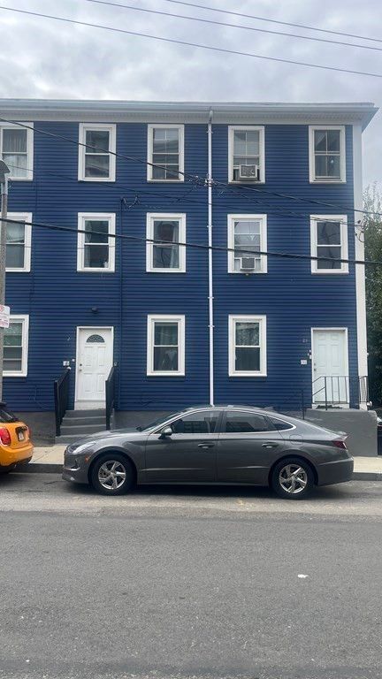 25 West Fifth St 3, Boston, MA 02127