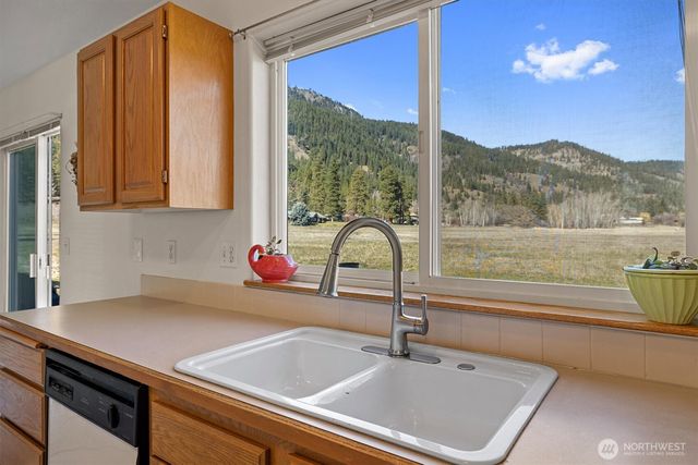 300 Tumwater Drive, Leavenworth, WA 98826