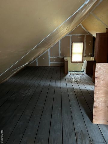 16624 Parkside Street, Detroit, MI 48221