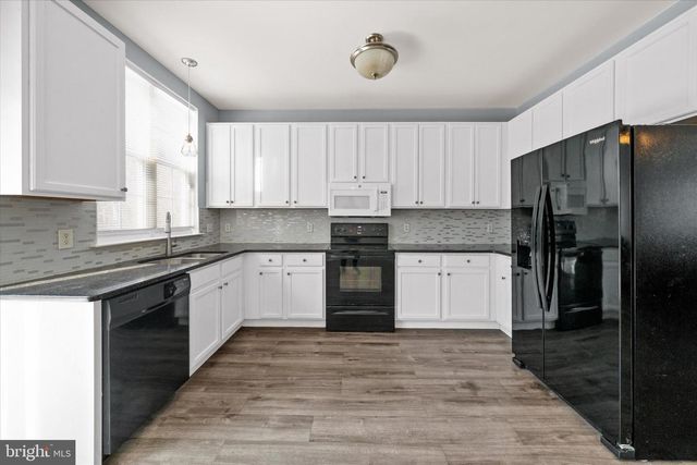 34 BRITTANY LN, Bear, DE 19701