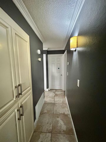 1181 Robert Dr, Yuba City, CA 95993