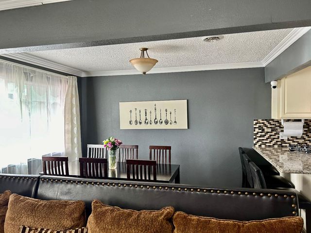 1181 Robert Dr, Yuba City, CA 95993