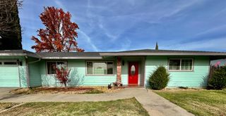1181 Robert Dr, Yuba City, CA 95993