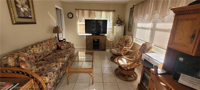 20 Meadowlake Circle N, Lake Placid, FL 33852