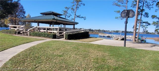 20 Meadowlake Circle N, Lake Placid, FL 33852