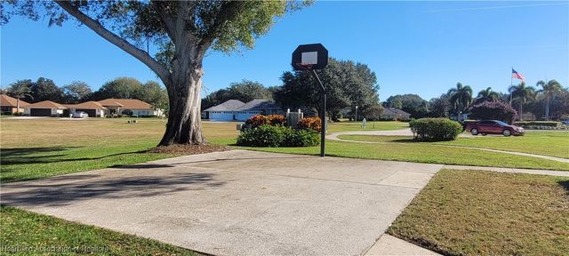 20 Meadowlake Circle N, Lake Placid, FL 33852