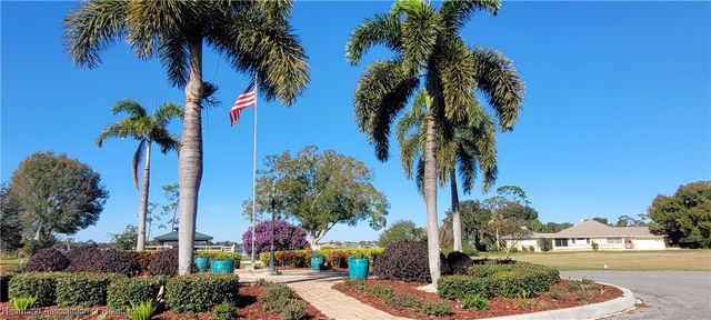 20 Meadowlake Circle N, Lake Placid, FL 33852