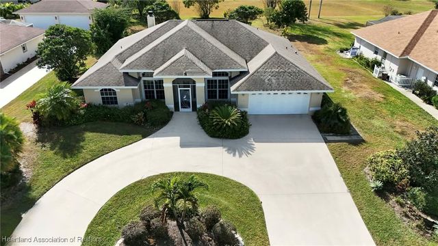 20 Meadowlake Circle N, Lake Placid, FL 33852