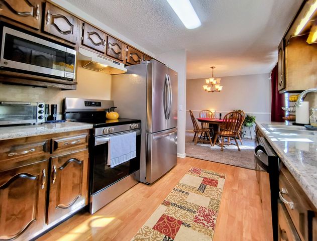 6015 Parsons Pond Drive, Ooltewah, TN 37363