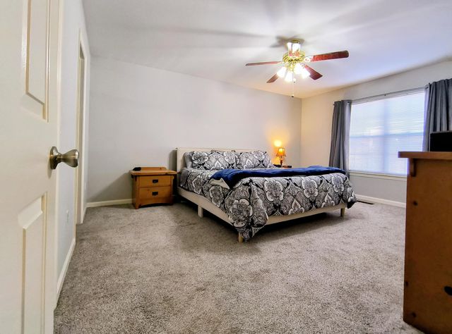 6015 Parsons Pond Drive, Ooltewah, TN 37363