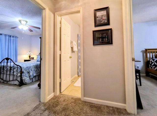 6015 Parsons Pond Drive, Ooltewah, TN 37363