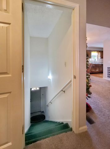 6015 Parsons Pond Drive, Ooltewah, TN 37363