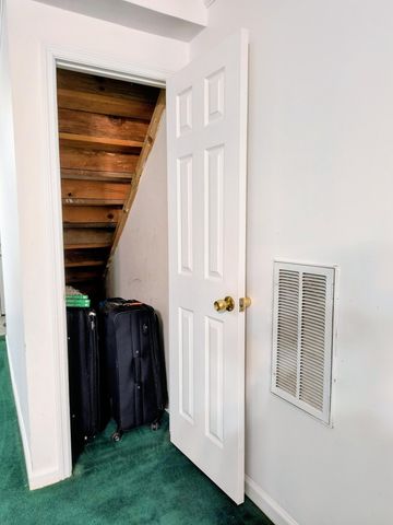 6015 Parsons Pond Drive, Ooltewah, TN 37363