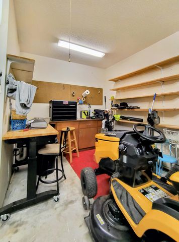 6015 Parsons Pond Drive, Ooltewah, TN 37363