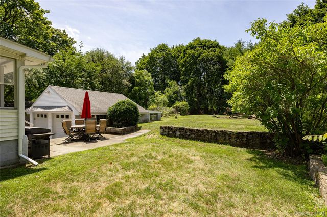 17 Townsend Boulevard, Poughkeepsie, NY 12603