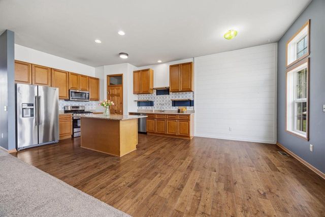 11339 N Crestwood Drive, Edgerton, WI 53534