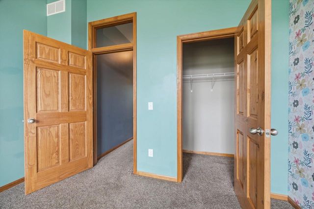 11339 N Crestwood Drive, Edgerton, WI 53534