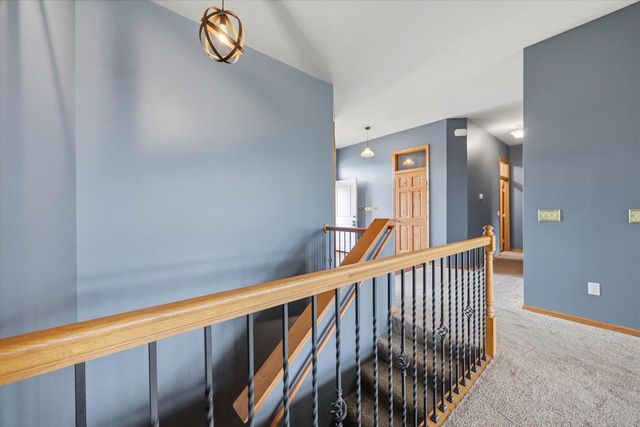 11339 N Crestwood Drive, Edgerton, WI 53534