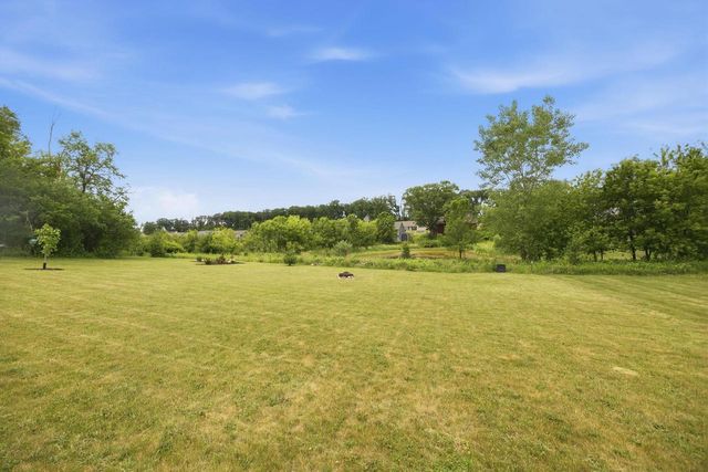 11339 N Crestwood Drive, Edgerton, WI 53534