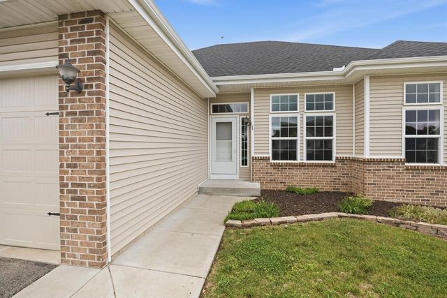 11339 N Crestwood Drive, Edgerton, WI 53534