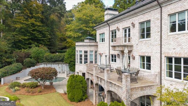 745 Brookwoods Trace, Sandy Springs, GA 30342