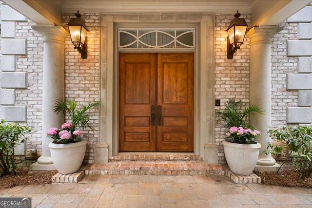 745 Brookwoods Trace, Sandy Springs, GA 30342