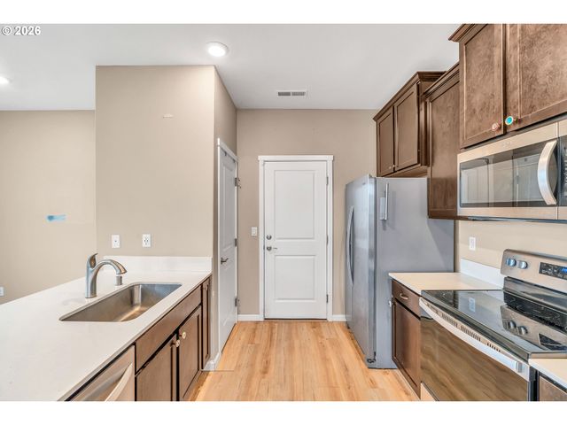 7147 Ne 154TH Ave, Vancouver, WA 98682