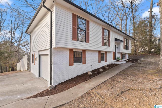 125 MOUNTAIN PARKWAY, Maylene, AL 35114