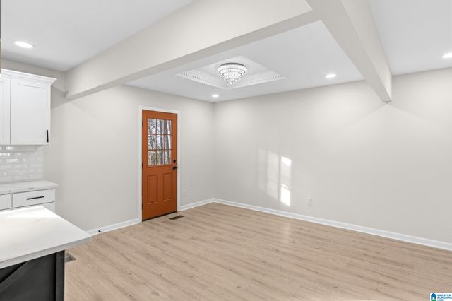 125 MOUNTAIN PARKWAY, Maylene, AL 35114