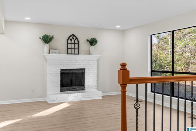 125 MOUNTAIN PARKWAY, Maylene, AL 35114