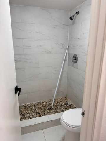 20015 NE 3RD Court 5, Miami, FL 33179