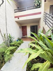 20015 NE 3RD Court 5, Miami, FL 33179