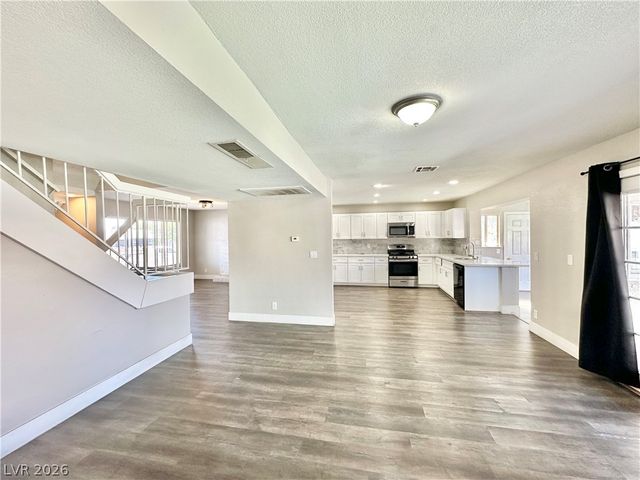 4067 Arrowood Drive, Las Vegas, NV 89147