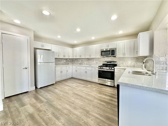 4067 Arrowood Drive, Las Vegas, NV 89147