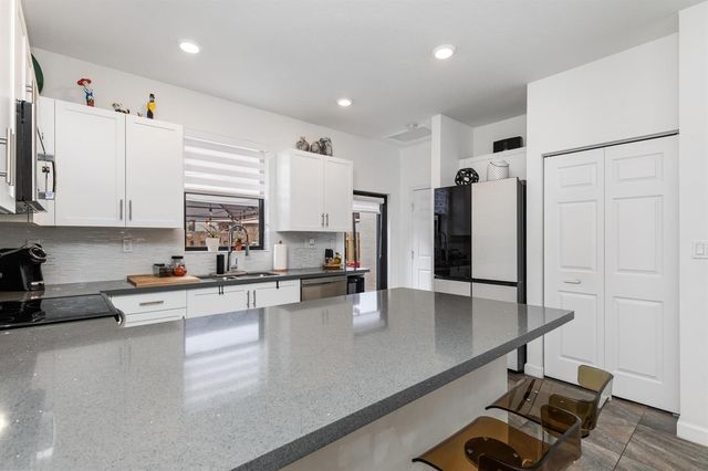 2820 SW 17th Avenue, Fort Lauderdale, FL 33315