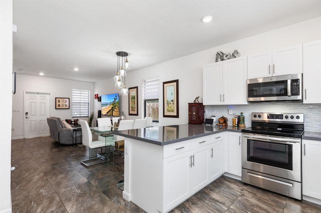 2820 SW 17th Avenue, Fort Lauderdale, FL 33315