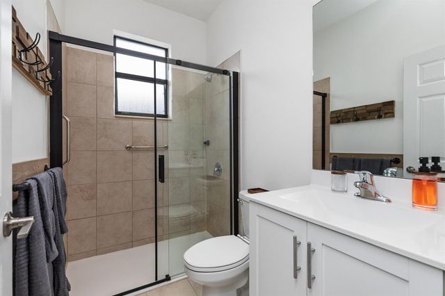 2820 SW 17th Avenue, Fort Lauderdale, FL 33315