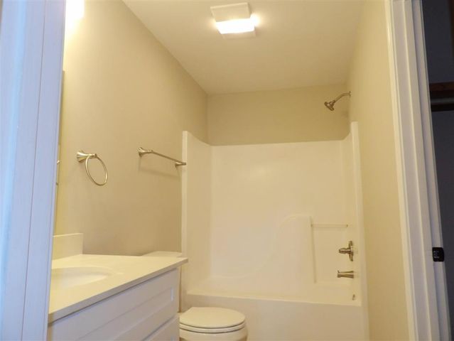2672 N Perkins Ferry Road, Lake Charles, LA 70611
