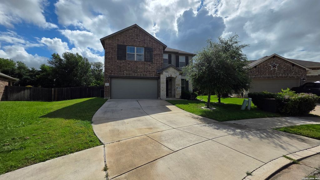 4902 EAGLE VALLEY ST, Schertz, TX 78108