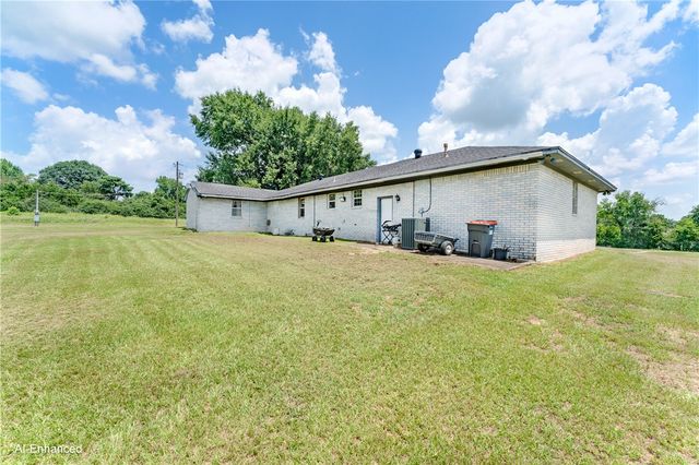 8807 Hwy 282, Alma, AR 72921