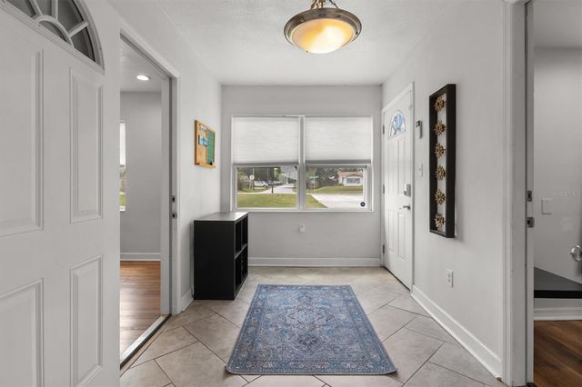 900 LAKE JESSIE DRIVE, Winter Haven, FL 33881